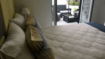 1 多间卧室、客房内保险箱、熨斗/熨衣板、旅行婴儿床