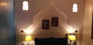 Individually decorated, iron/ironing board, free cots/infant beds - Riad Simon (Marrakech)