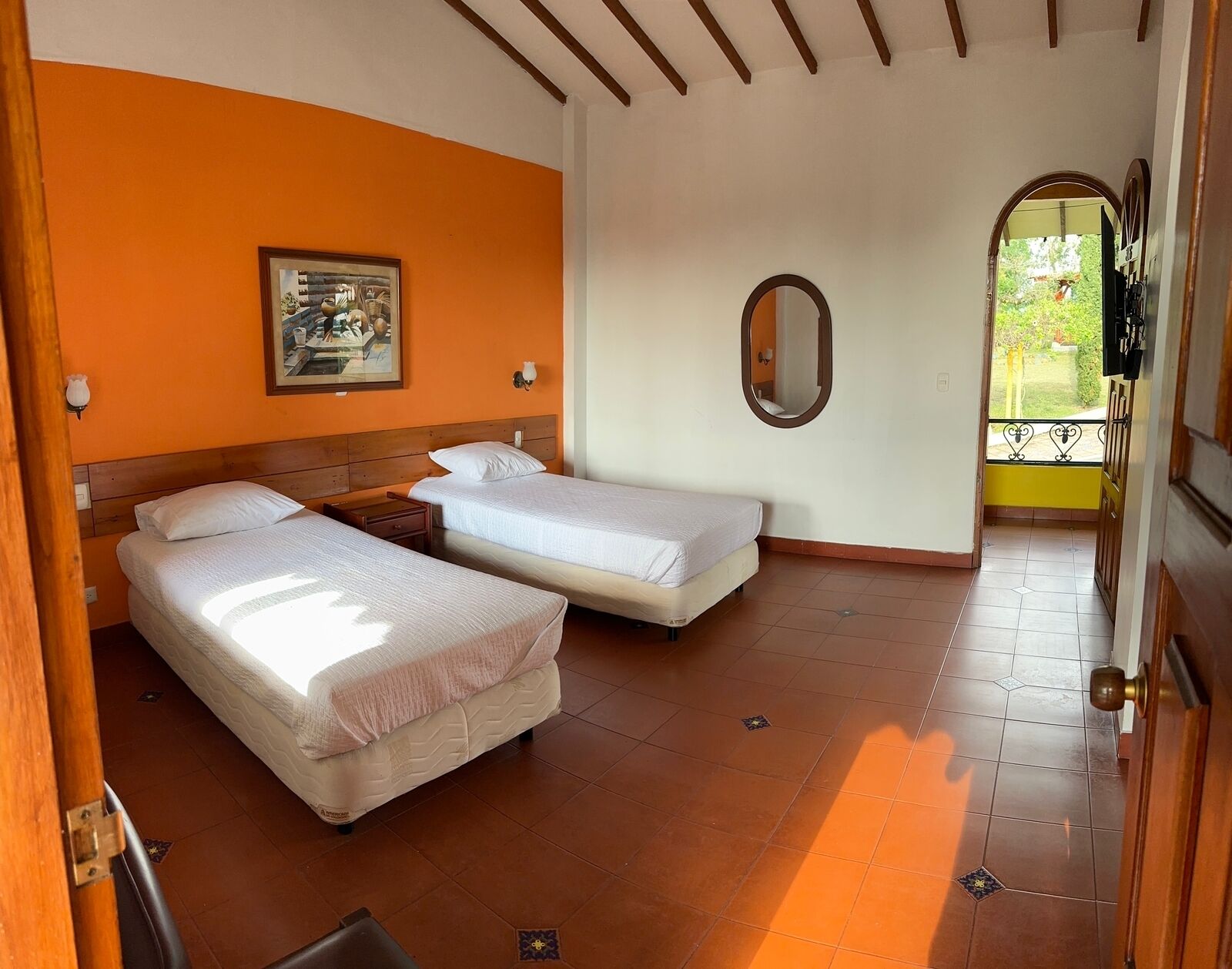 traditional double room, 2 single beds, non smoking | free wifi, bed sheets