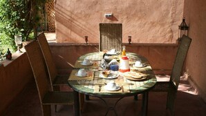 Bar (on property) - Les nuits étoilées (Marrakech)