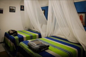 5 bedrooms, individually decorated, individually furnished, desk