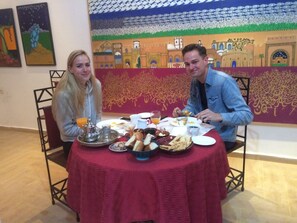 Free daily local cuisine breakfast - Chez Aziza (Essaouira)