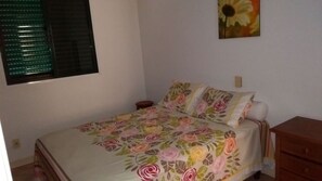 3 bedrooms, Internet