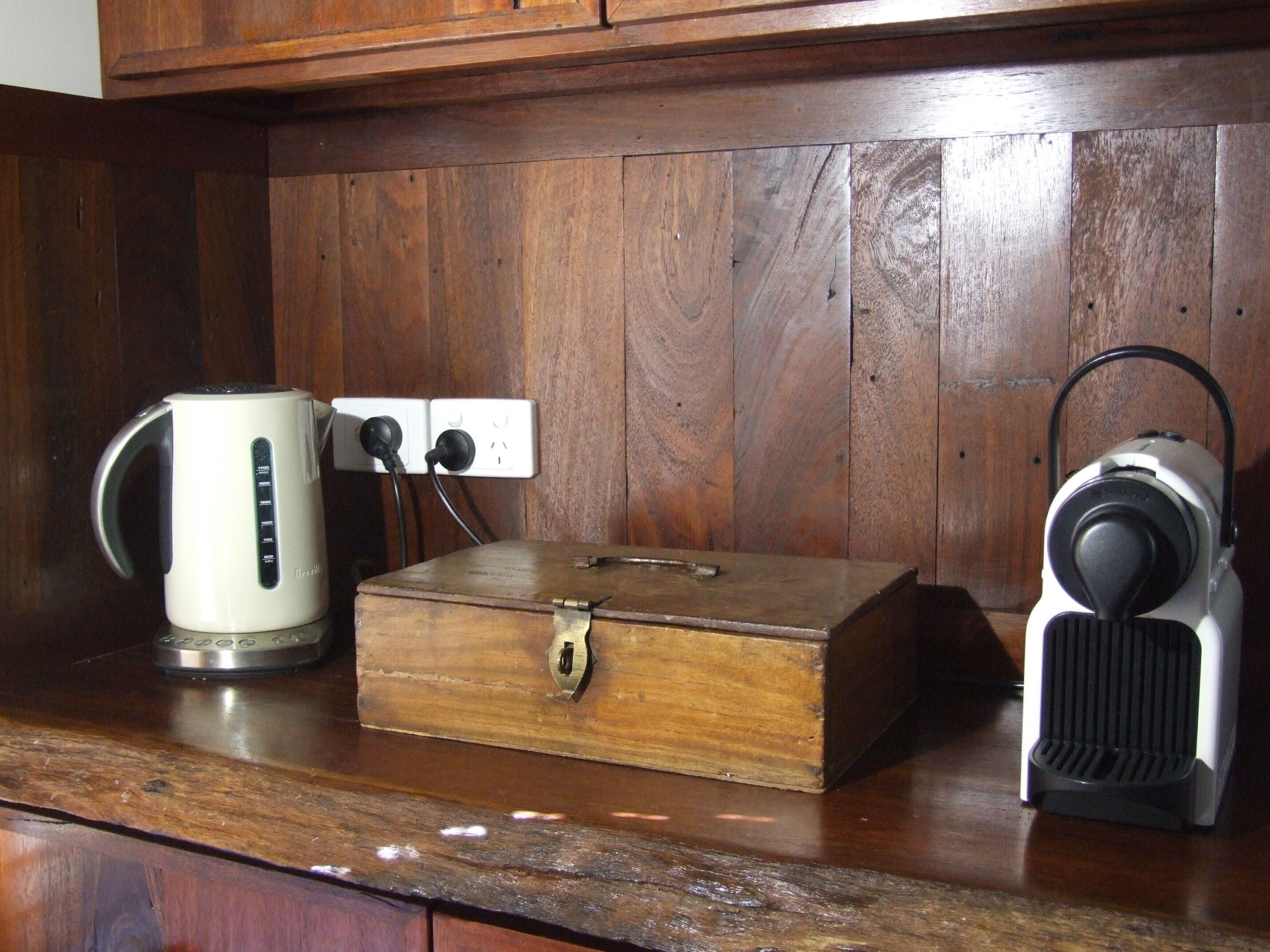 Pelicans Rest Shoalwater Bay\nPelican Retreat — image 14