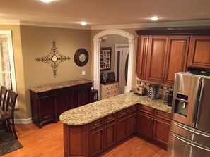 Interior - Beautiful Home in Happy Valley 2.2 Miles from Beaver Stadium (State College)