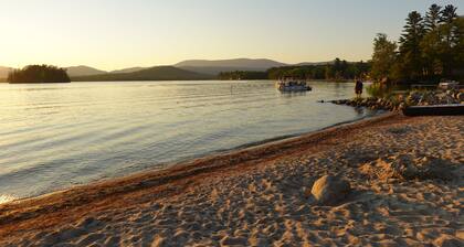 Sunnyside home near Sunday River, Black Mountain, Lakes, Rivers and Hikes