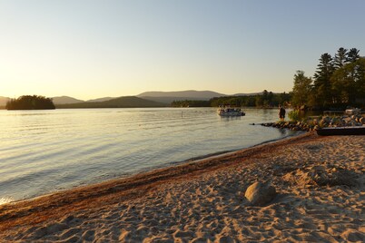 Sunnyside home near Sunday River, Black Mountain, Lakes, Rivers and Hikes