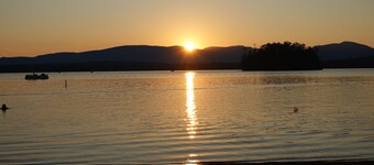 Sunnyside home near Sunday River, Black Mountain, Lakes, Rivers and Hikes