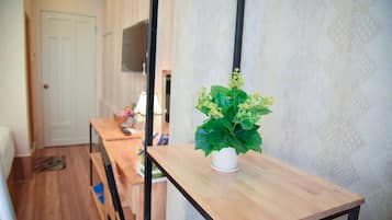 Minibar, soundproofing, free WiFi
