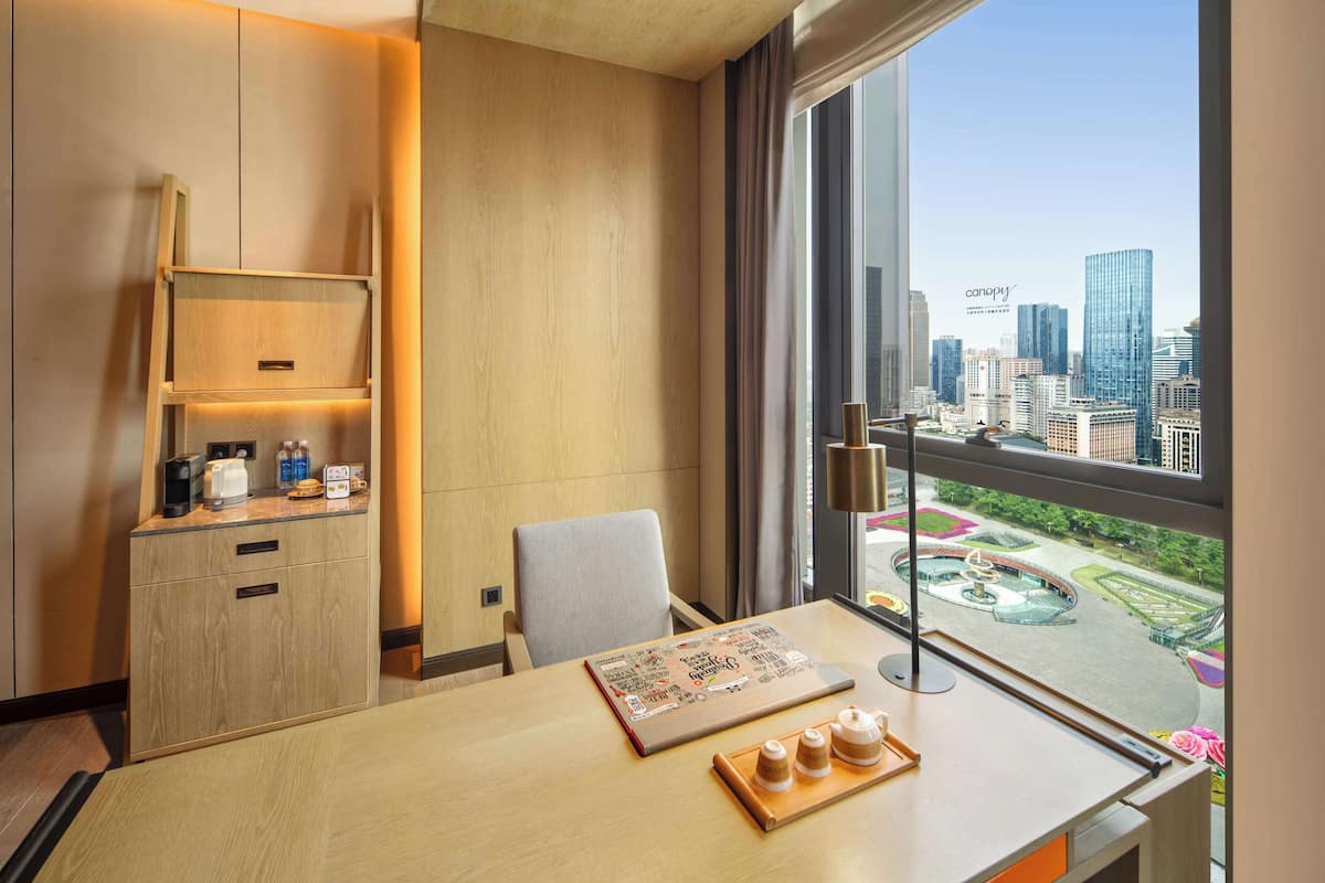 1 bedroom, down duvets, memory-foam beds, minibar