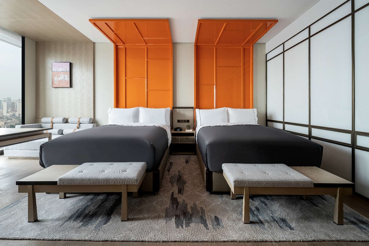 1 bedroom, down duvets, memory-foam beds, minibar