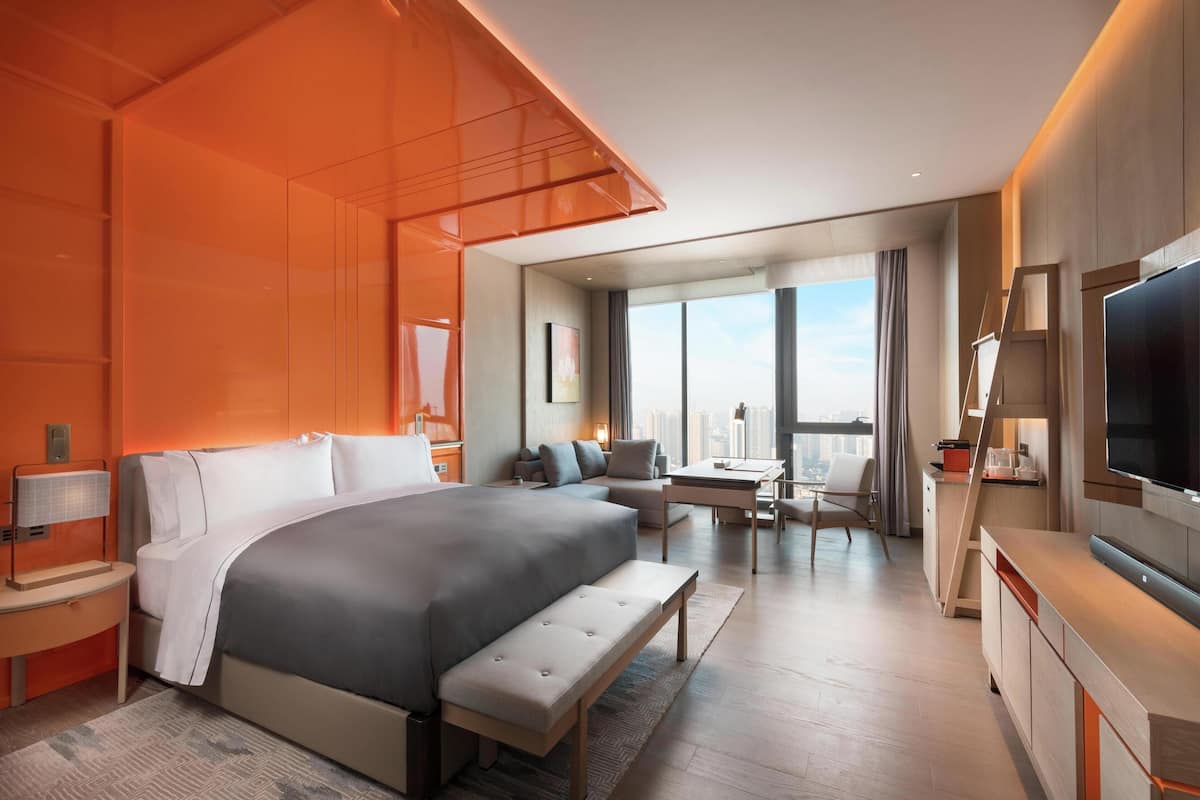 Down duvets, memory-foam beds, minibar, in-room safe