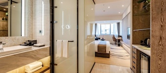 Mercure Panjin