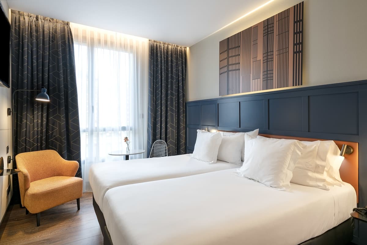 double room single use, river view | 1 bedroom, premium bedding, down duvets, minibar