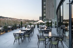 Terrace/patio - Hotel Vincci Consulado De Bilbao (Bilbao)