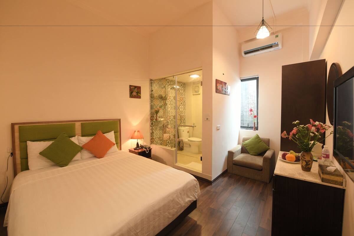 Chambre Deluxe double | Minibar, coffre-fort, bureau, accès au Wi-Fi (inclus)