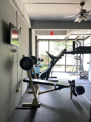 Gym - Waleepai Resort (Bangkok)