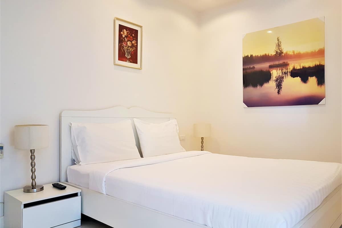 Superior Apartment, Balcony, Sea View | 1 bedroom, premium bedding, in-room safe, laptop workspace