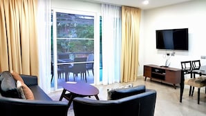 Two Bedrooms Apartment  | Oppholdsområde