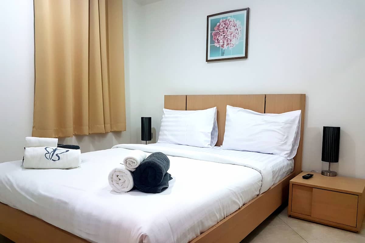 Two Bedrooms Apartment | 2 bedrooms, desk, blackout drapes, soundproofing