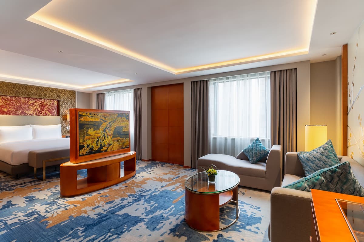 Executive-Studio, 1 Queen-Bett, Nichtraucher | Wohnbereich | Fernseher