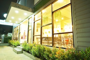 Se sirven desayunos, almuerzos y cenas