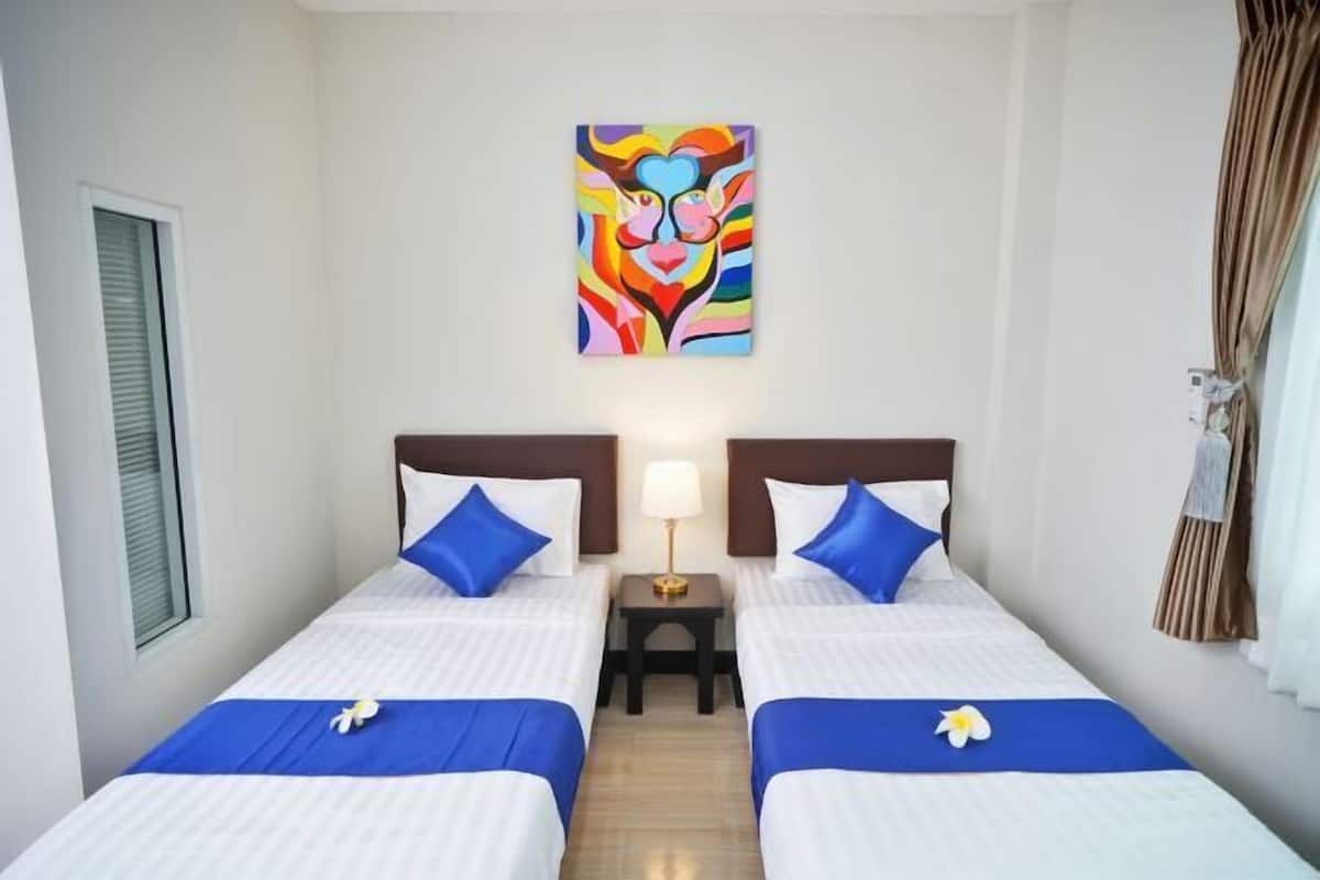 1 quarto, cortinas blackout, Wi-Fi de cortesia, roupa de cama