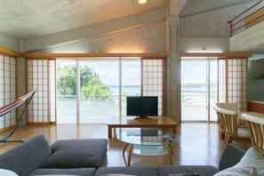 Villa | Living room | Flat-screen TV - N.C.Kouri (Nakijin)