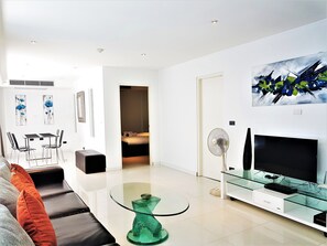 Exclusive Apartment, 2 Bedrooms, Sea View | Living area | Flat-screen TV