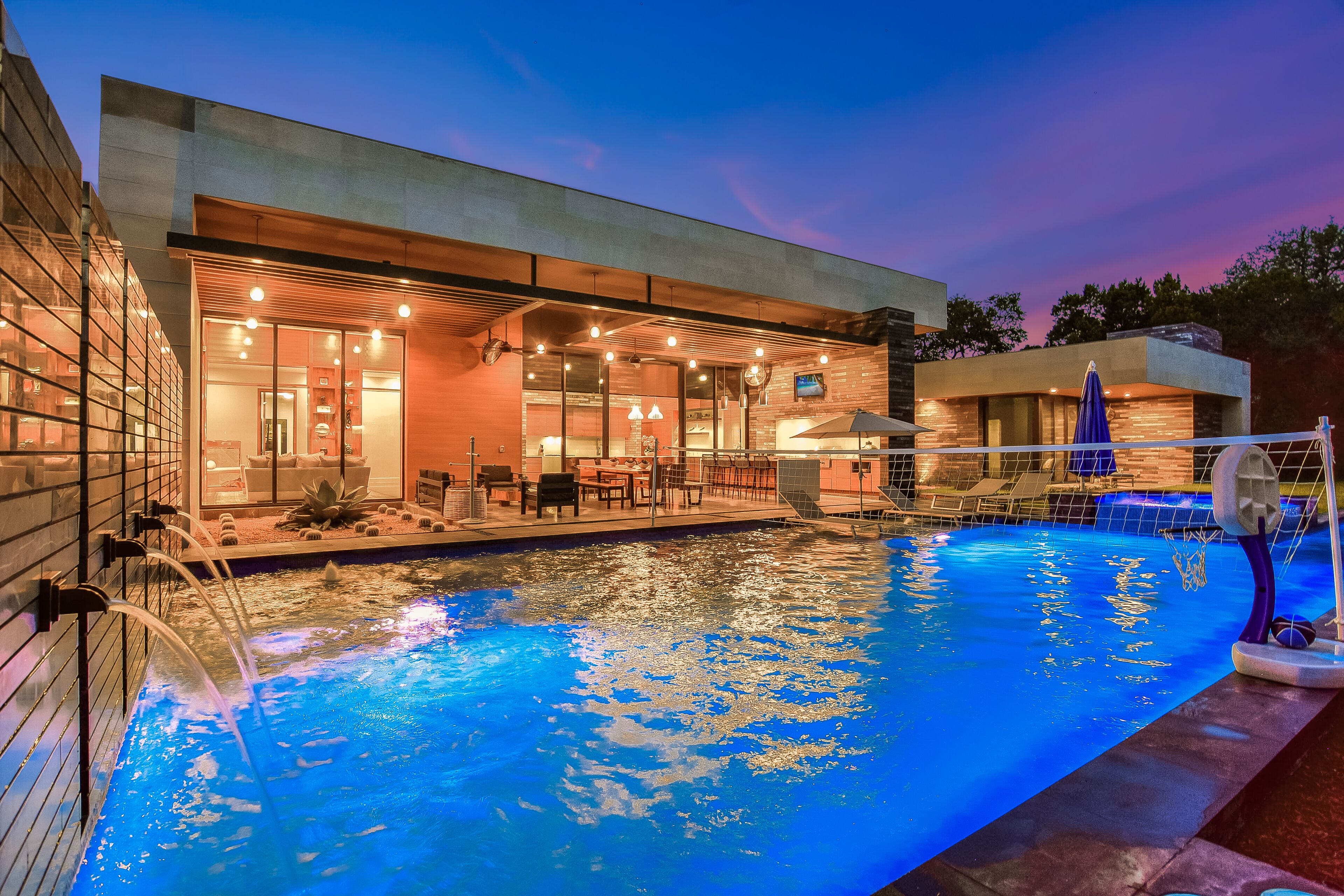 6 Br Private Vacation Home Vacation Rental In Austin, Texas Vrbo