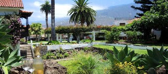 Typical Canarian villa in the heart of Puerto de la Cruz