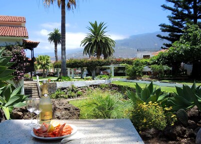 Typical Canarian villa in the heart of Puerto de la Cruz