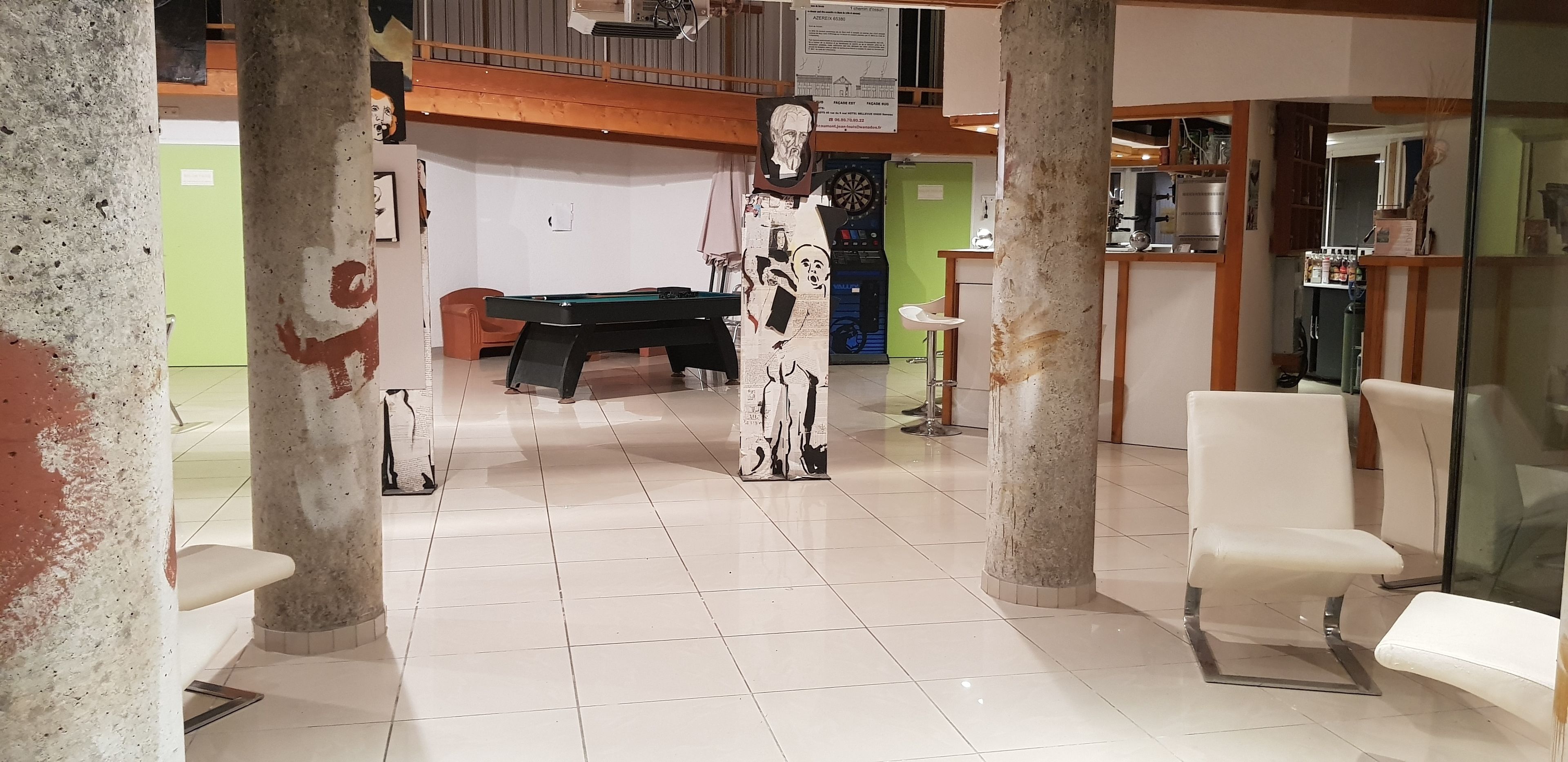 Foto - Hôtel Eco Logis Espace Bellevue