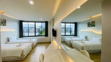 Standard Twin Room | Blackout curtains, free WiFi