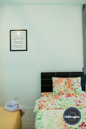 2 bedrooms, soundproofing, iron/ironing board, free WiFi - Chubbcaytion at Sutera Avenue (Kota Kinabalu)