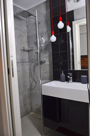 Apartment | Bathroom amenities