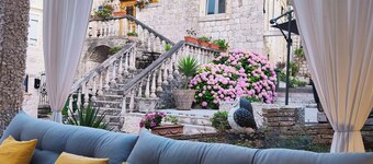 Guest House Exalto