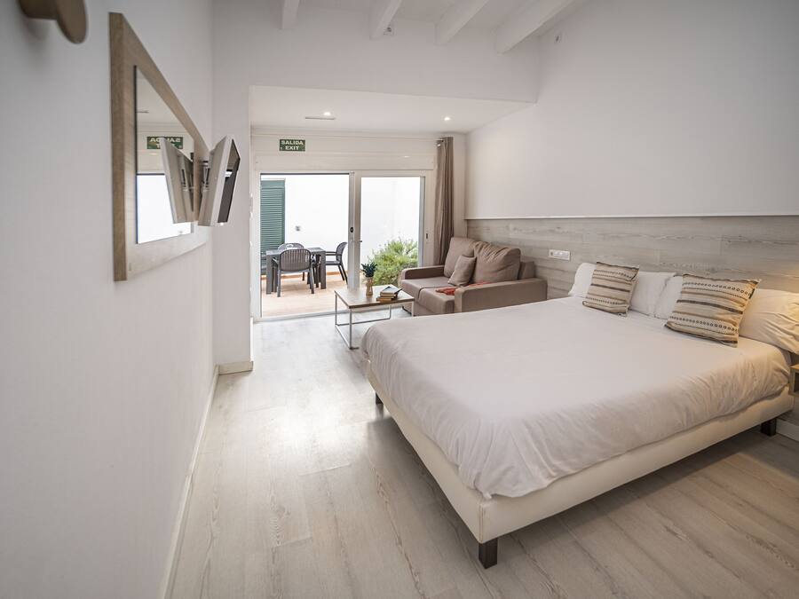 Habitación estándar doble, no fumadores | 1 dormitorio, edredones de plumas, decoración individual y wifi gratis