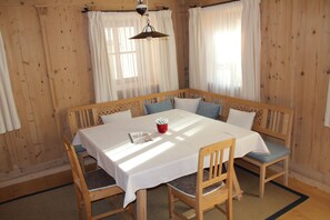 Comfort Apartment, Multiple Beds, Non Smoking | Living area | Flat-screen TV - Landhaus Schloss Anras (Anras)