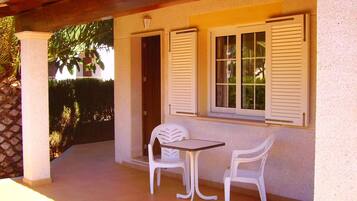 Economy studio | Terras
