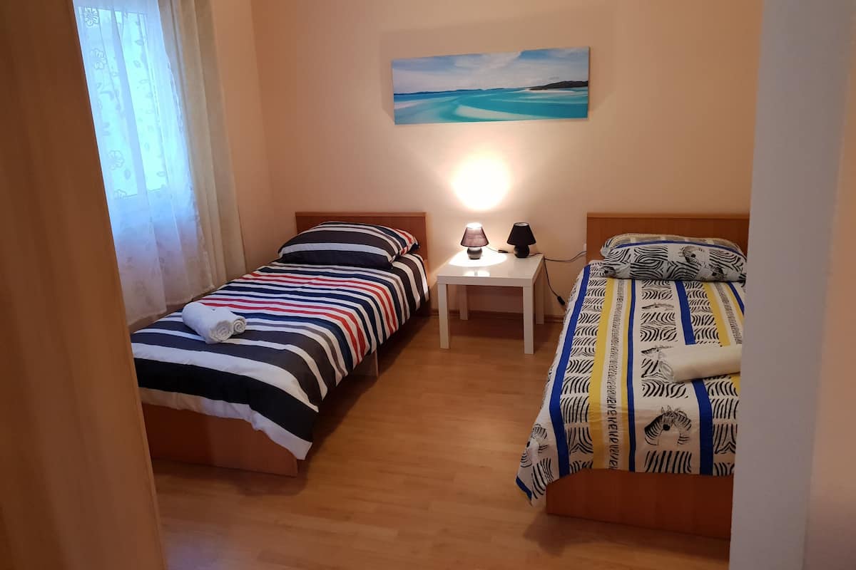 Apartment, Garden View (6)