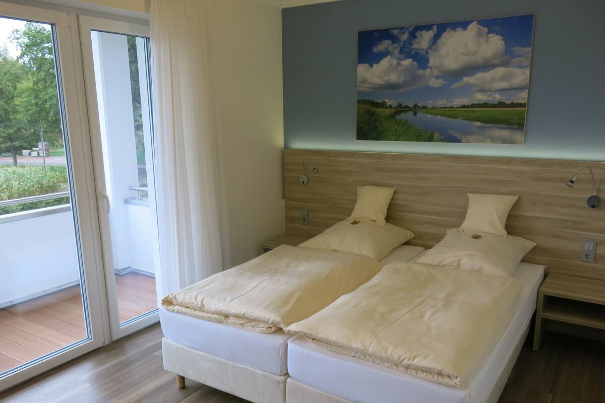 Desk, cots/infant beds, rollaway beds, free WiFi