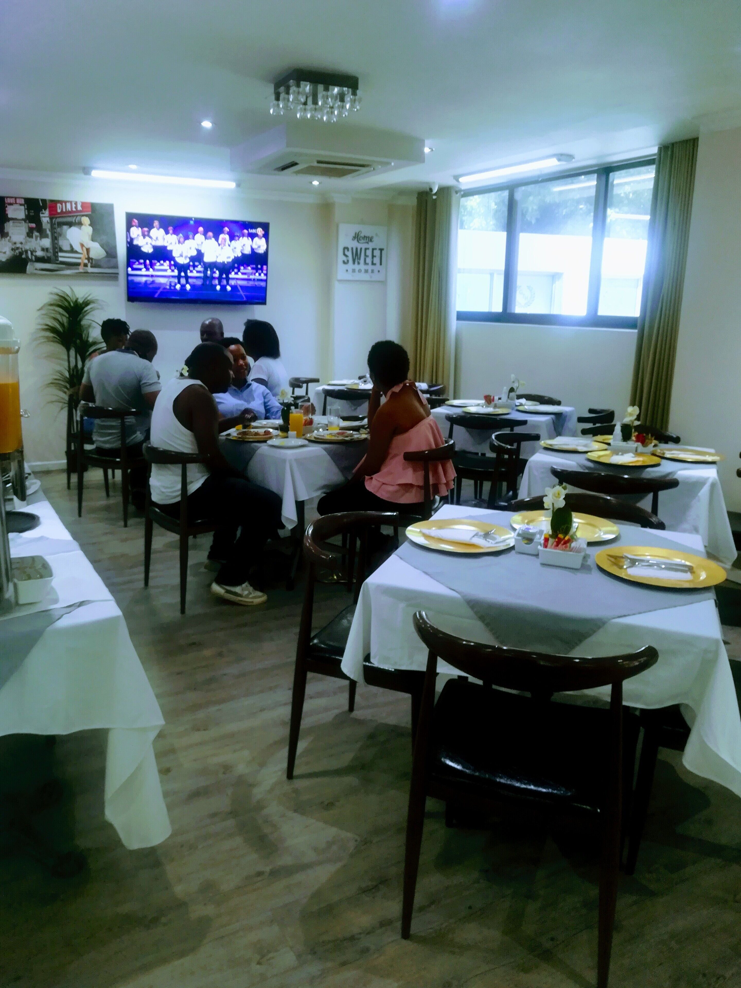 Photo - Garden Top Hotel