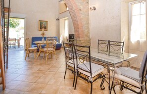 Dining - Awesome home in Santa Maria Poggio (Santa Maria Poggio)