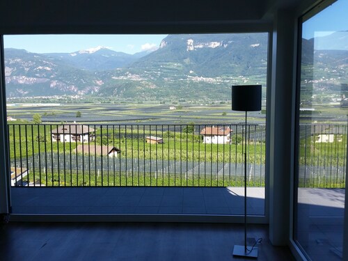 Penthouse apartment with stunning views, large balconies and now guest toilet