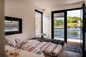 Basic Townhome, 2 Bedrooms