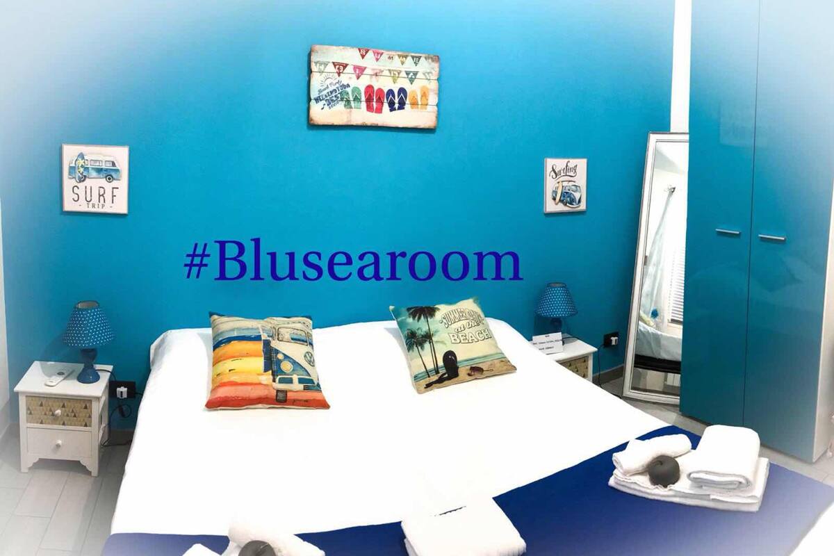Double or Twin Room, Shared Bathroom | Premium bedding, down comforters, in-room safe