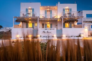 Front of property - evening/night - Niki Savvas Studio & Suites (Milos)