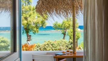 Suite estudio junior, vistas al mar | Terraza o patio