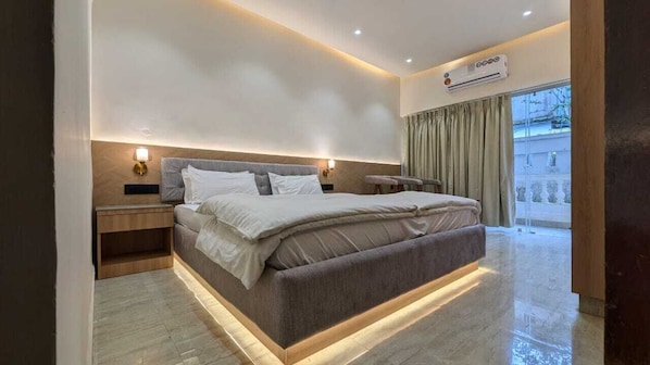 Habitación doble Premium, 1 cama matrimonial, para no fumadores | Camas con pillow-top y artículos del minibar gratis